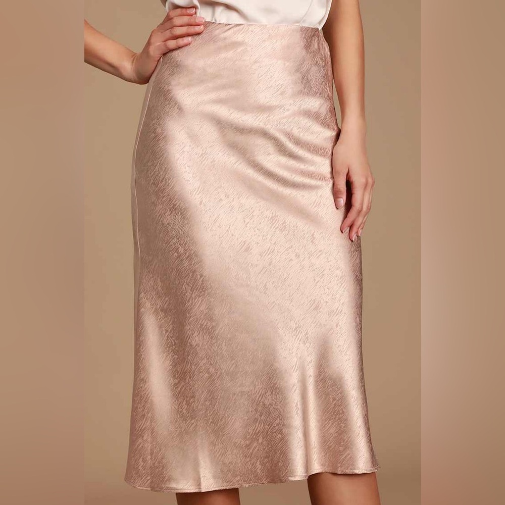Lulu’s Flirty Forever Blush Pink Satin Midi Slip Skirt Womens M